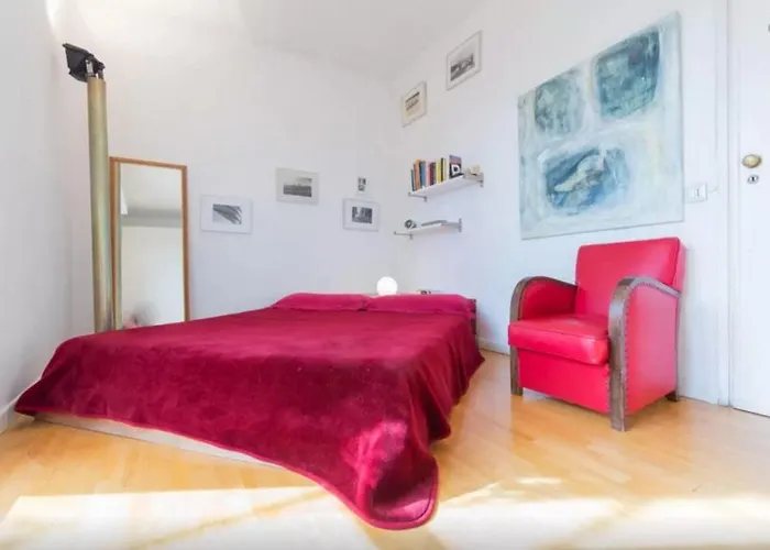 Central Room Camera Privata In Appartamento Not A Hotel Con Bagno E Terrazza Privati Accommodatie bij particulieren *