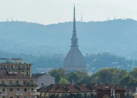 Central Room Camera Privata In Appartamento Not A Hotel Con Bagno E Terrazza Privati Habitación en casa particular
