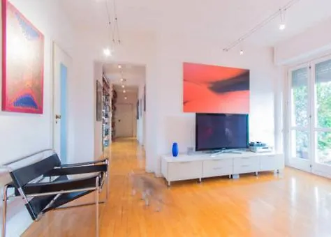 Habitación en casa particular Central Room Camera Privata In Appartamento Not A Hotel Con Bagno E Terrazza Privati